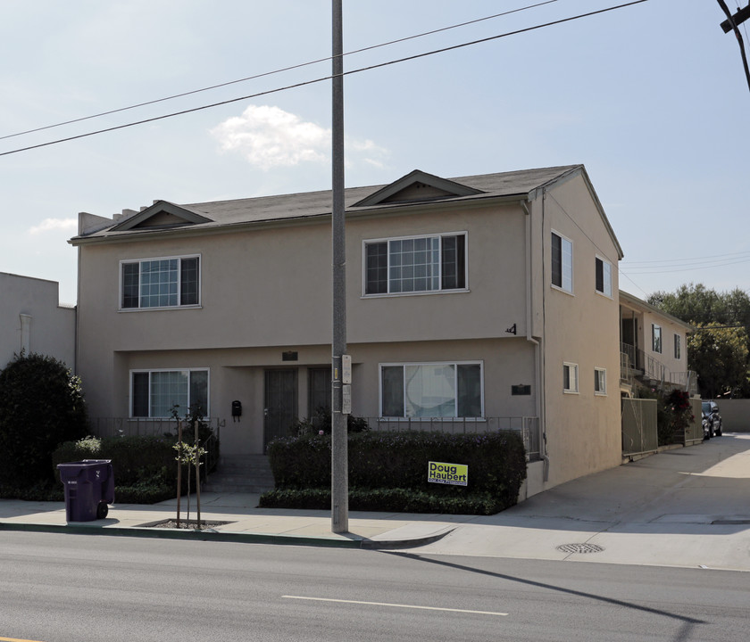 1080-1084 E Wardlow Rd in Long Beach, CA - Building Photo