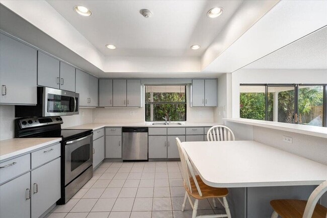 2216 Amesbury Ct in Wellington, FL - Building Photo - Building Photo