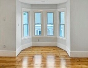 34 Port Norfolk St in Boston, MA - Building Photo - Building Photo