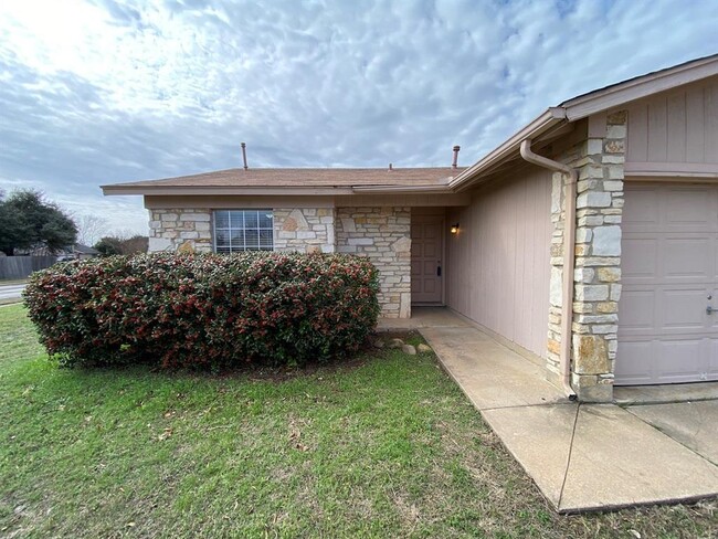 605 Riverwood Dr in Cedar Park, TX - Building Photo - Building Photo