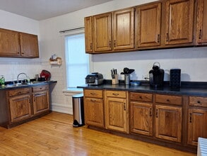 1507 N 10th St, Unit 1507 n 10th st lower in Sheboygan, WI - Foto de edificio - Building Photo