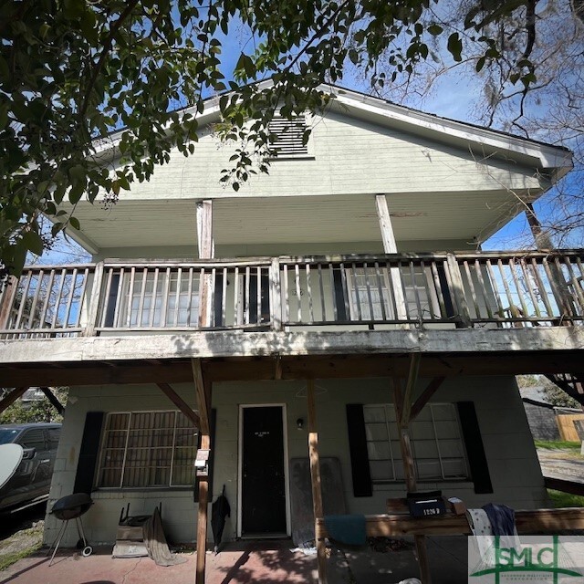 1226 E Henry St in Savannah, GA - Building Photo