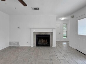 403 Fantail Loop in Lakeway, TX - Building Photo - Building Photo