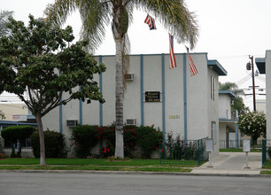 Tudor Grove Apartments in Garden Grove, CA - Building Photo - Building Photo