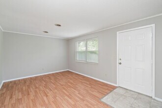 302 Wakefield Rd in Knoxville, TN - Building Photo - Building Photo