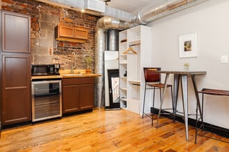 1304 Broadway in Cincinnati, OH - Building Photo - Building Photo