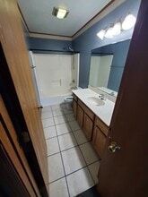 2450 Hopkins Dr in West Lafayette, IN - Building Photo - Building Photo