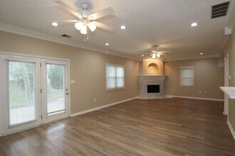 212 Walter St in Carmel, IN - Building Photo - Building Photo