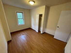 237 W Clarkson Ave in Philadelphia, PA - Building Photo - Building Photo