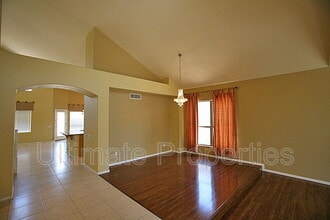 6336 W Misty Willow Ln in Glendale, AZ - Building Photo - Building Photo