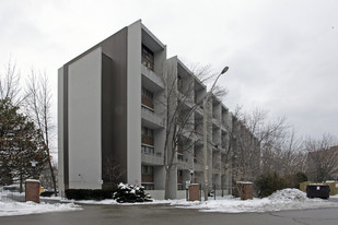 2121 Roche Ct Apartments