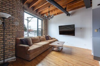 2943 N Lincoln Ave in Chicago, IL - Building Photo - Building Photo