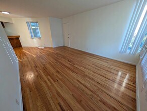 4266 Fulton Ave in Los Angeles, CA - Building Photo - Building Photo