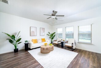 1215 Chapel Hill Dr in Anna, TX - Building Photo - Building Photo