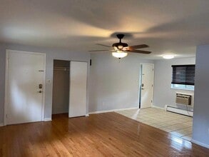 97 Bishop Dr in Framingham, MA - Building Photo - Building Photo