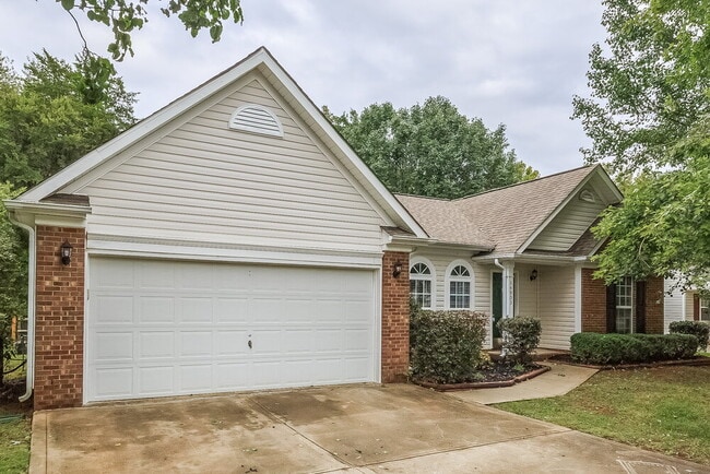 14903 Cane Field Dr in Charlotte, NC - Foto de edificio - Building Photo