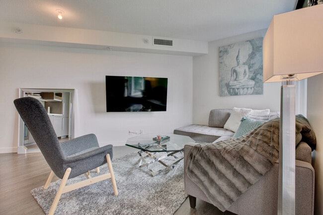 property at 30 Smithe St