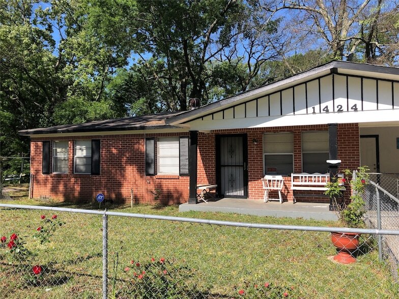 1424 Madison Ave in Shreveport, LA - Building Photo