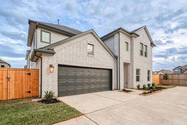31139 Mahogany Fir Trl in Hockley, TX - Building Photo - Building Photo