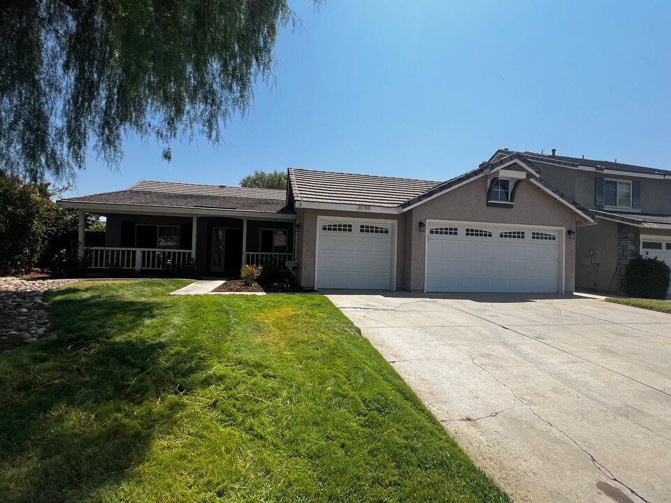 30190 Calle Pompeii in Menifee, CA - Building Photo