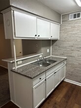 2922 Randolph Rd in Pasadena, TX - Building Photo - Building Photo