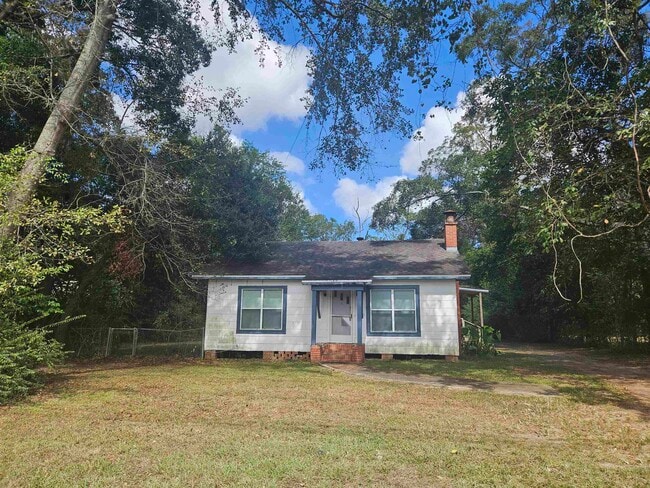 property at 2772 W Tharpe St