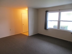 733 Acadia Rd in Valparaiso, IN - Building Photo - Building Photo