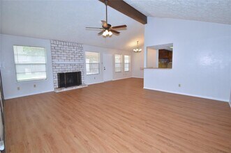 2514 Buffalo Trail in Sugar Land, TX - Building Photo - Building Photo