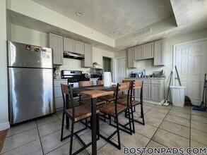 74 Wyeth St in Malden, MA - Building Photo - Building Photo