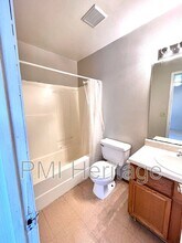 813 E Huntsville Ave in Springdale, AR - Building Photo - Building Photo