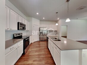 3398 Bridge Haven Dr in Wesley Chapel, FL - Foto de edificio - Building Photo