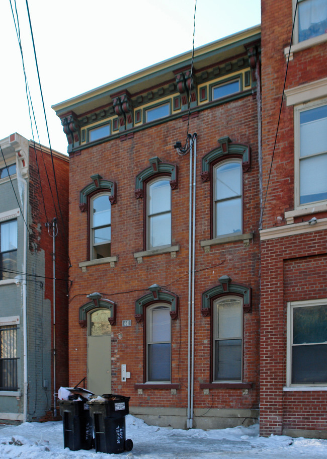 441 W McMicken Ave in Cincinnati, OH - Building Photo - Building Photo