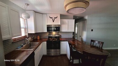 206 W 55th 1/2 St in Austin, TX - Building Photo - Building Photo
