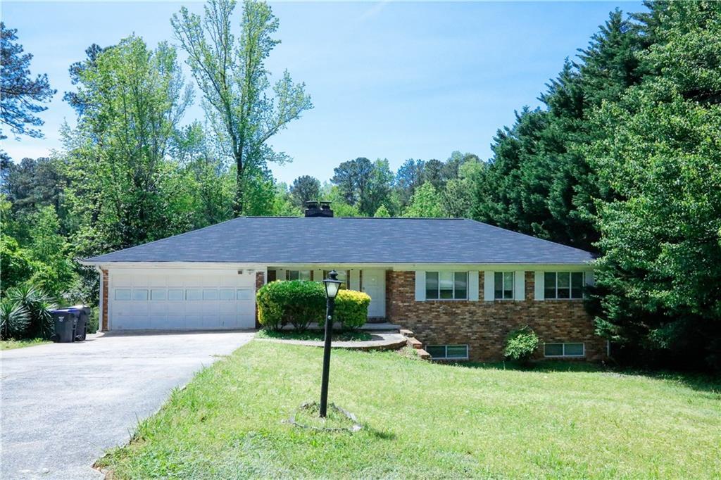 3364 Canary Lake Dr NW in Duluth, GA - Foto de edificio