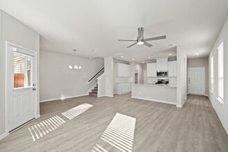 835 Oakland Dr in Houston, TX - Building Photo - Building Photo