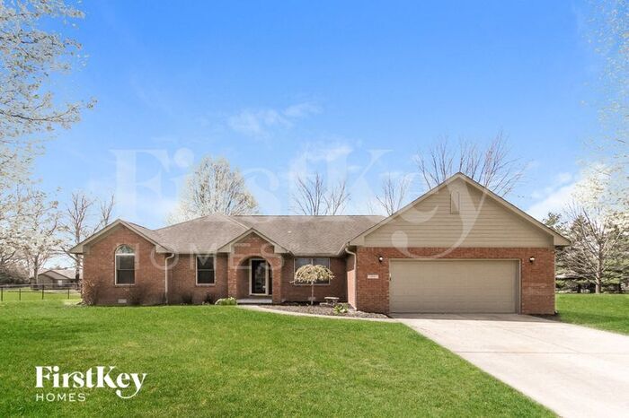 169 Meadows Ct in Pittsboro, IN - Building Photo