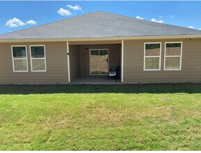 300 Laurel Springs Dr in Macon, GA - Building Photo - Building Photo