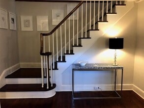3 Forest Ln in Scarsdale, NY - Building Photo - Building Photo