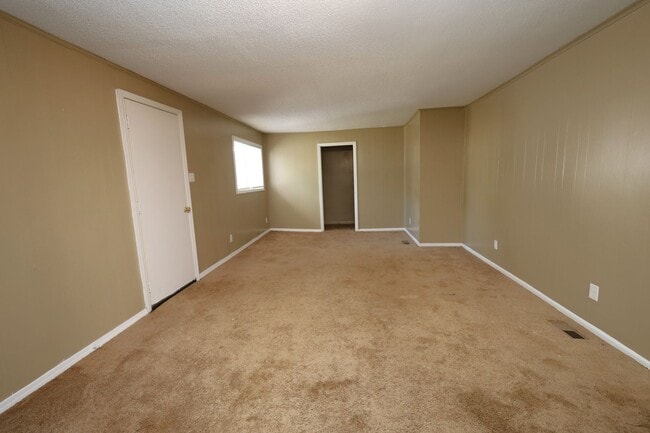 1716 Charlton St in Valdosta, GA - Building Photo - Building Photo