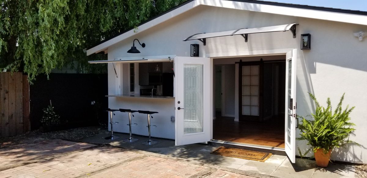1134 Carlton Ave in Menlo Park, CA - Building Photo