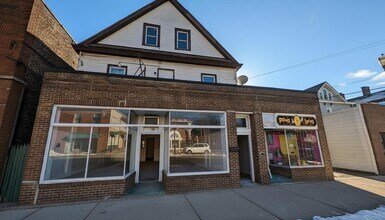 27 W Somerset St in Raritan, NJ - Building Photo - Building Photo