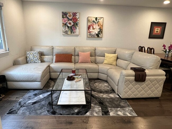 870 Fremont St, Unit 203 in Santa Clara, CA - Building Photo - Building Photo