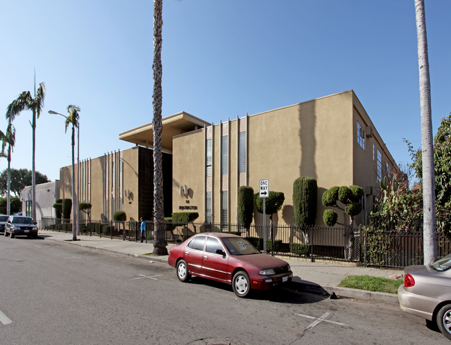 The Huntington in Huntington Park, CA - Foto de edificio - Building Photo