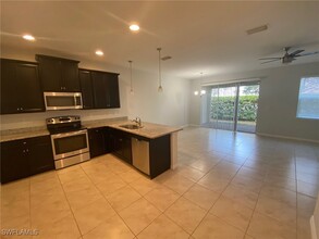 10834 Alvara Way in Bonita Springs, FL - Building Photo - Building Photo