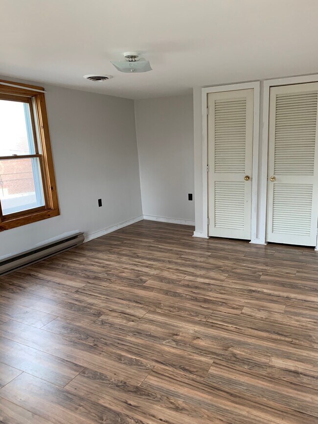 24 Main St-Unit -1 in Jaffrey, NH - Building Photo - Building Photo