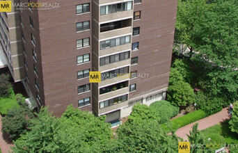 9 Hawthorne Pl, Unit 6C in Boston, MA - Building Photo - Building Photo