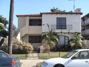 2268-2270 Cedar Ave in Long Beach, CA - Building Photo - Building Photo