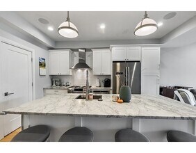 283 Old Colony Ave in Boston, MA - Building Photo - Building Photo