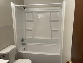 2128 Woodside St in Jacksonville, FL - Building Photo - Building Photo