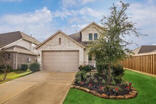 7933 Spring Run Dr in Magnolia, TX - Building Photo